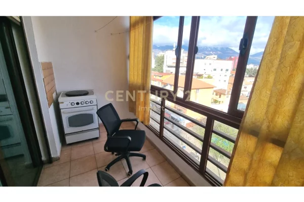 Shtepi me qera Apartament ne Tirane, 1+1, Mobilimi E mobiluar, Pagesa 450  Euro.