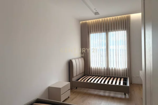 Shtepi me qera Apartament ne Tirane, 2+1, Mobilimi E mobiluar, Pagesa 950  Euro.