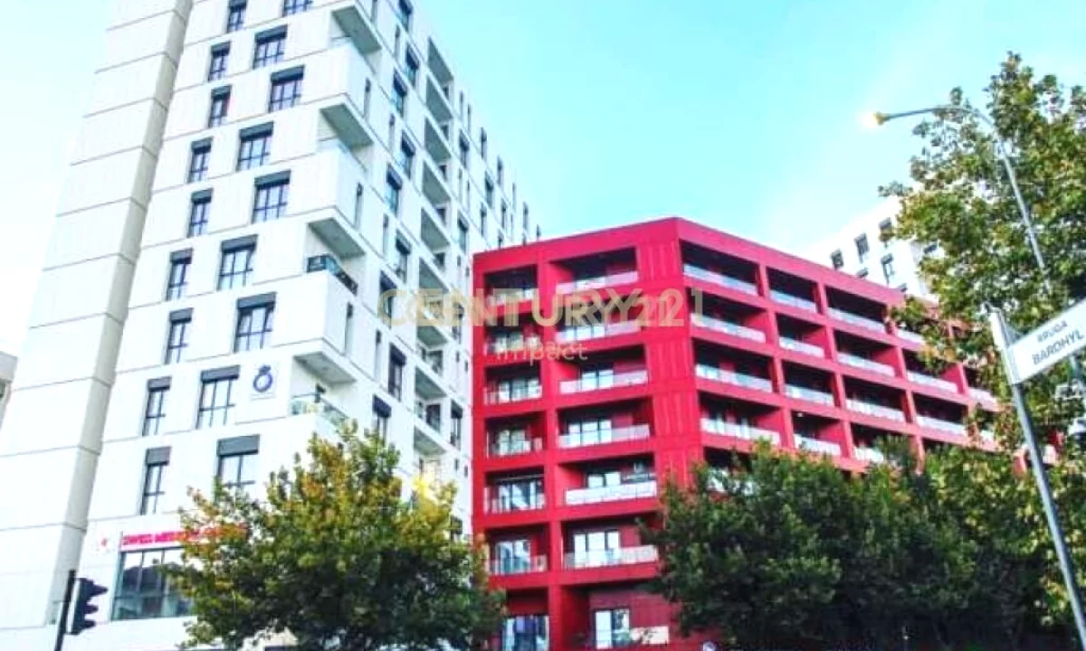 SHITET AMBIENT KOMERCIAL, KOMPLEKSI ARLIS FARMACIA 10