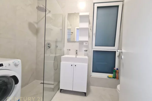 Shtepi me qera Apartament ne Tirane, 1+1, Mobilimi E mobiluar, Pagesa 400  Euro.