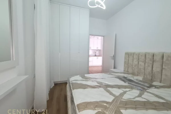 Shtepi me qera Apartament ne Tirane, 1+1, Mobilimi E mobiluar, Pagesa 400  Euro.