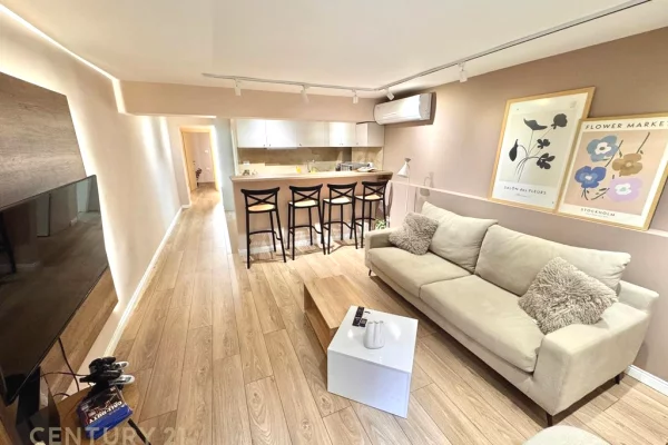 APARTAMENT 2+1 ME VERANDE TE KOMPLEKSI GRAND!