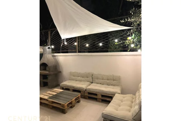 Shtepi me qera Apartament ne Tirane, 2+1, Mobilimi E mobiluar, Pagesa 670  Euro.