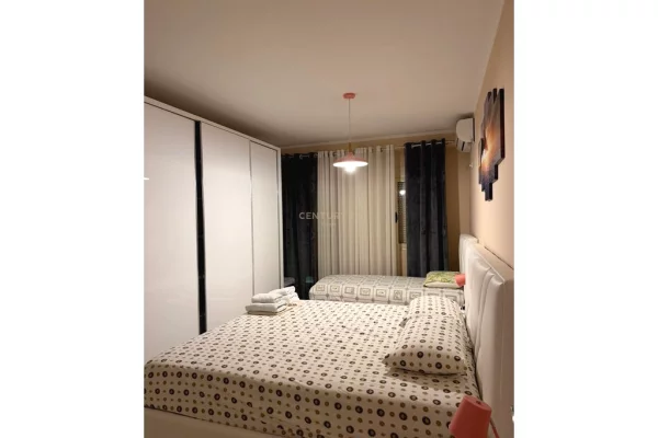 Shtepi me qera Apartament ne Vlore, 1+1, Mobilimi E mobiluar, Pagesa 500  Euro.