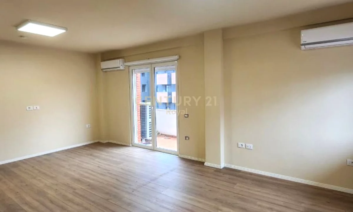 JEPET ME QIRA AMBIENT PER ZYRA NE ZONEN E UNAZES SE RE