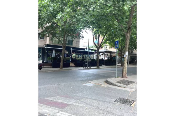 Shtepi me qera 2+1 ne Tirane - 500 Euro