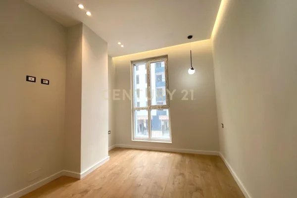 Shtepi me qera Apartament ne Tirane, 1+1, Mobilimi Bosh, pa mobiluar, Pagesa 400  Euro.