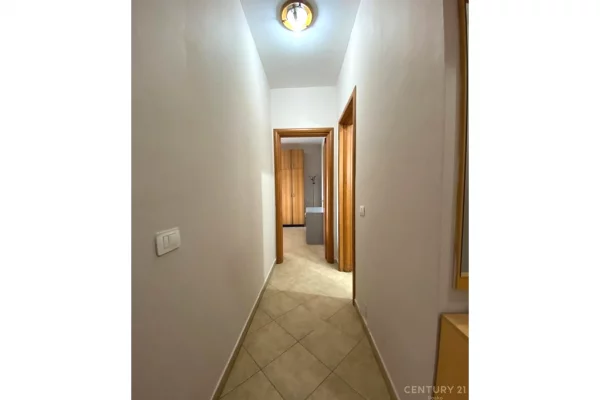 Shtepi me qera Apartament ne Tirane, 2+1, Mobilimi E mobiluar, Pagesa 650  Euro.