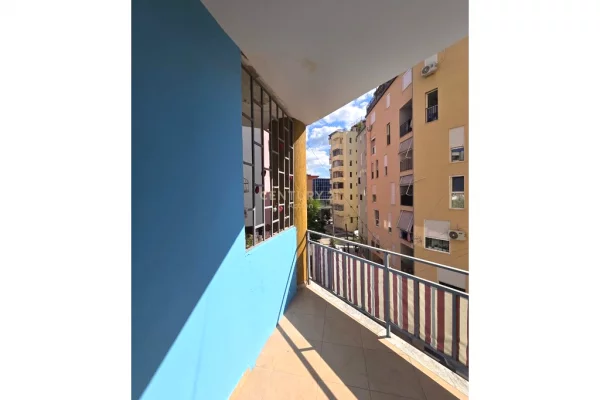 Shtepi me qera 2+1 ne Tirane - 600 Euro