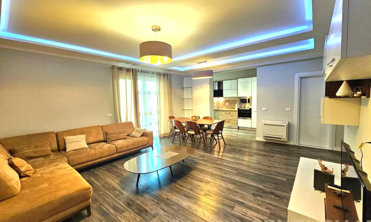 Shtepi me qera Apartament ne Tirane, 2+1, Mobilimi E mobiluar, Pagesa 1,200  Euro.