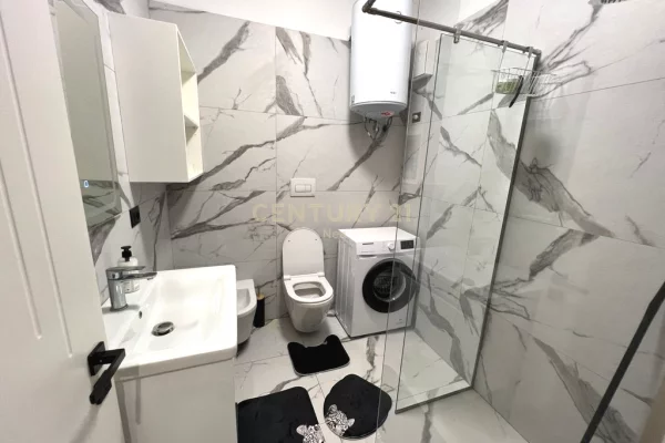Shtepi me qera Apartament ne Tirane, 1+1, Mobilimi E mobiluar, Pagesa 800  Euro.