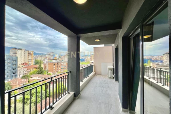 Shtepi me qera Apartament ne Tirane, 2+1, Mobilimi E mobiluar, Pagesa 1,300  Euro.