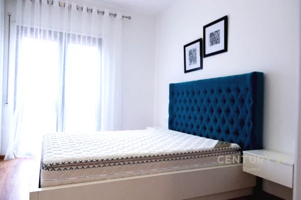 Shtepi me qera Apartament ne Tirane, 2+1, Mobilimi E mobiluar, Pagesa 750  Euro.