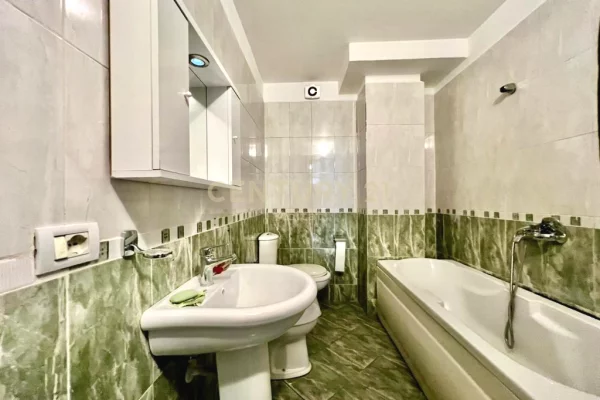 Shtepi me qera Apartament ne Tirane, 2+1, Mobilimi E mobiluar, Pagesa 700  Euro.