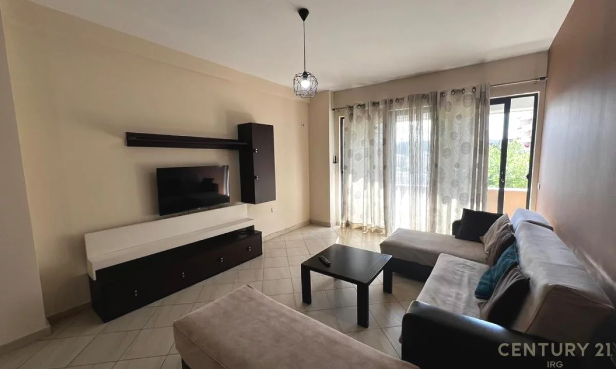 Shtepi me qera Apartament ne Tirane, 2+1, Mobilimi E mobiluar, Pagesa 530  Euro.