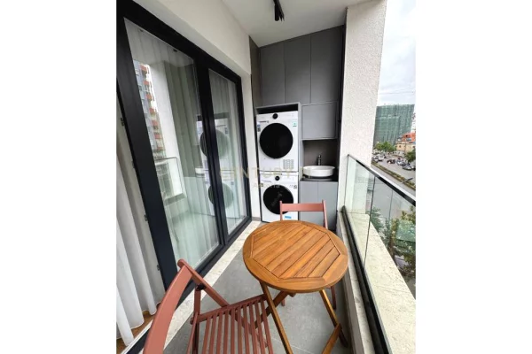 Shtepi me qera Apartament ne Tirane, 1+1, Mobilimi E mobiluar, Pagesa 680  Euro.