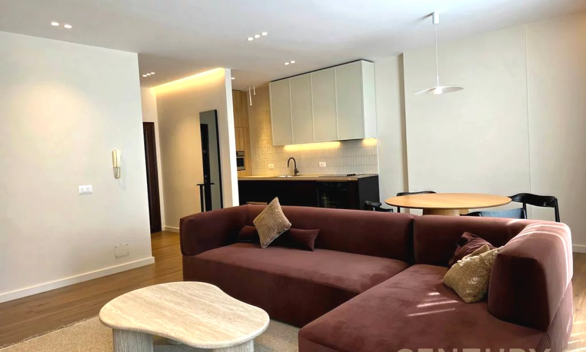 Shtepi me qera Apartament ne Tirane, 2+1, Mobilimi E mobiluar, Pagesa 1,200  Euro.