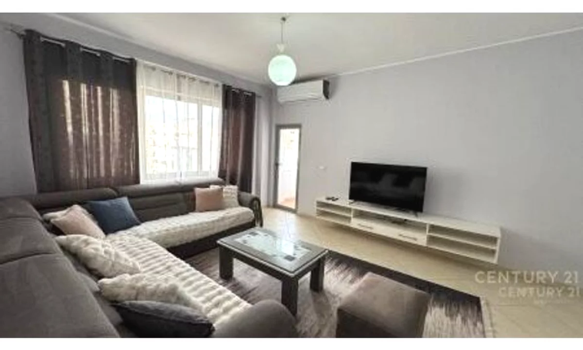 Shtepi me qera Apartament ne Tirane, 1+1, Mobilimi E mobiluar, Pagesa 500  Euro.