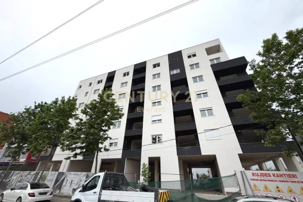 Shtepi ne shitje Apartament ne Tirane, 1+1, Mobilimi E mobiluar, Pagesa 83,000  Euro.