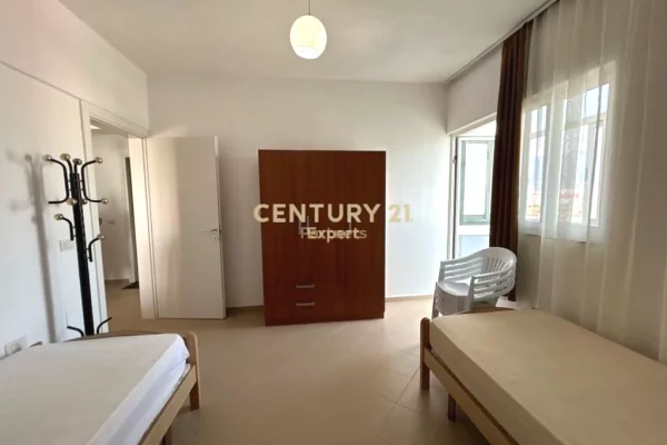 Shtepi me qera Apartament ne Tirane, 2+1, Mobilimi E mobiluar, Pagesa 480  Euro.