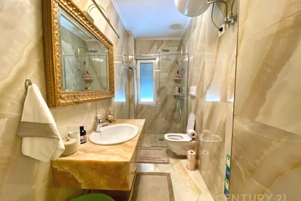 Shtepi me qera Apartament ne Tirane, 2+1, Mobilimi E mobiluar, Pagesa 1,500  Euro.