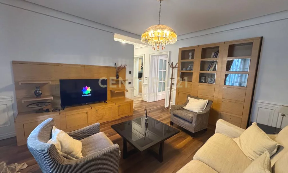 Shtepi me qera Apartament ne Tirane, 1+1, Mobilimi E mobiluar, Pagesa 700  Euro.