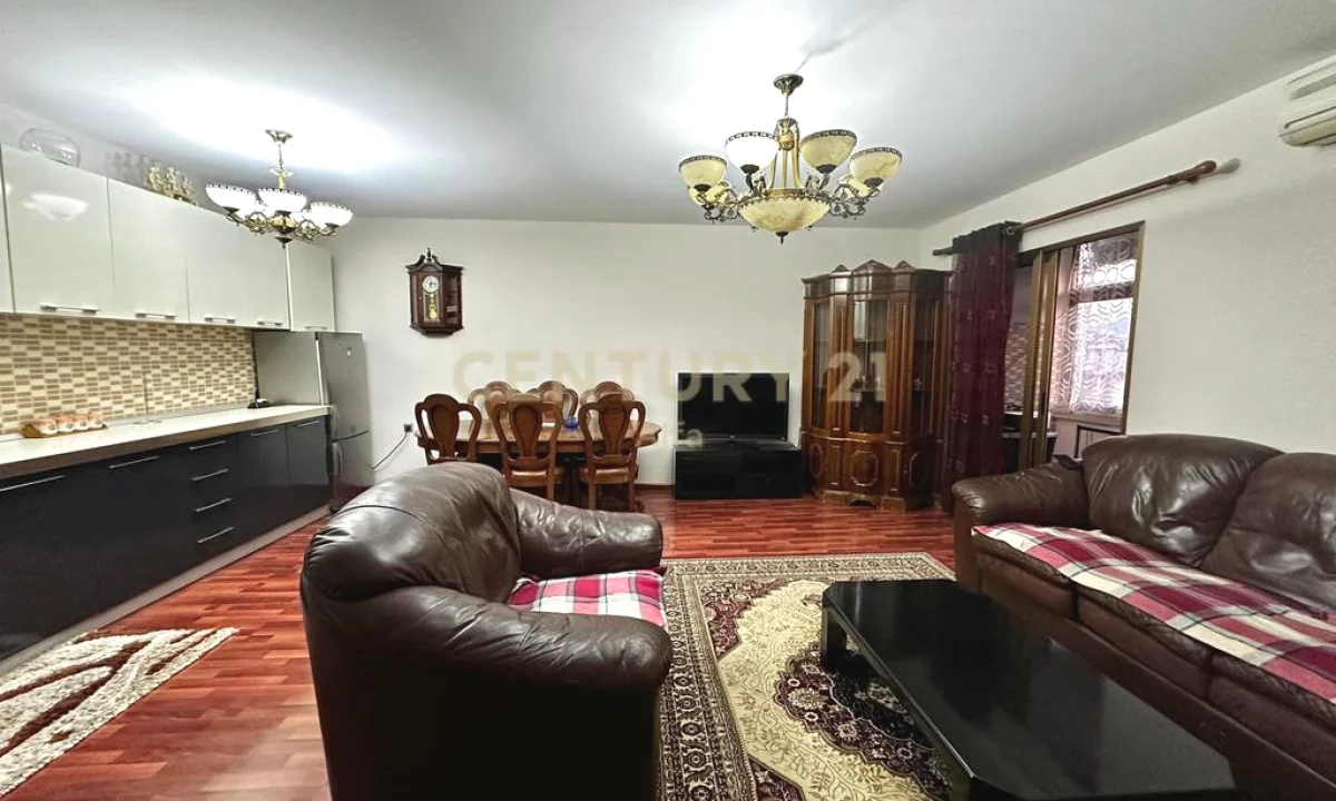 Shtepi me qera Apartament ne Tirane, 2+1, Mobilimi E mobiluar, Pagesa 550  Euro.