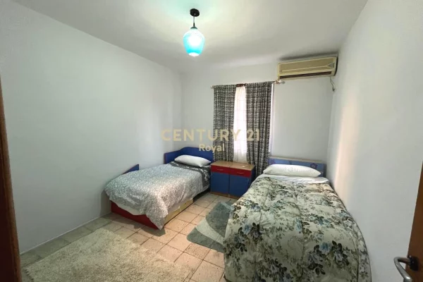 Shtepi me qera Apartament ne Tirane, 2+1, Mobilimi E mobiluar, Pagesa 450  Euro.