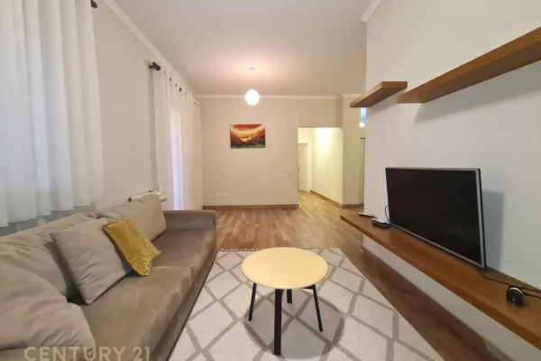 Shtepi me qera Apartament ne Tirane, 2+1, Mobilimi E mobiluar, Pagesa 750  Euro.