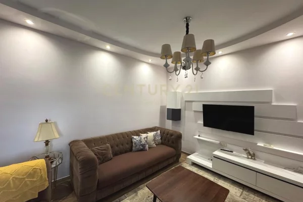 Apartament modern 2+1+2 në Fresk për qira
