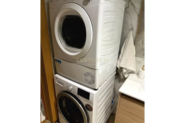 Shtepi me qera Apartament ne Tirane, 1+1, Mobilimi E mobiluar, Pagesa 1,000  Euro.