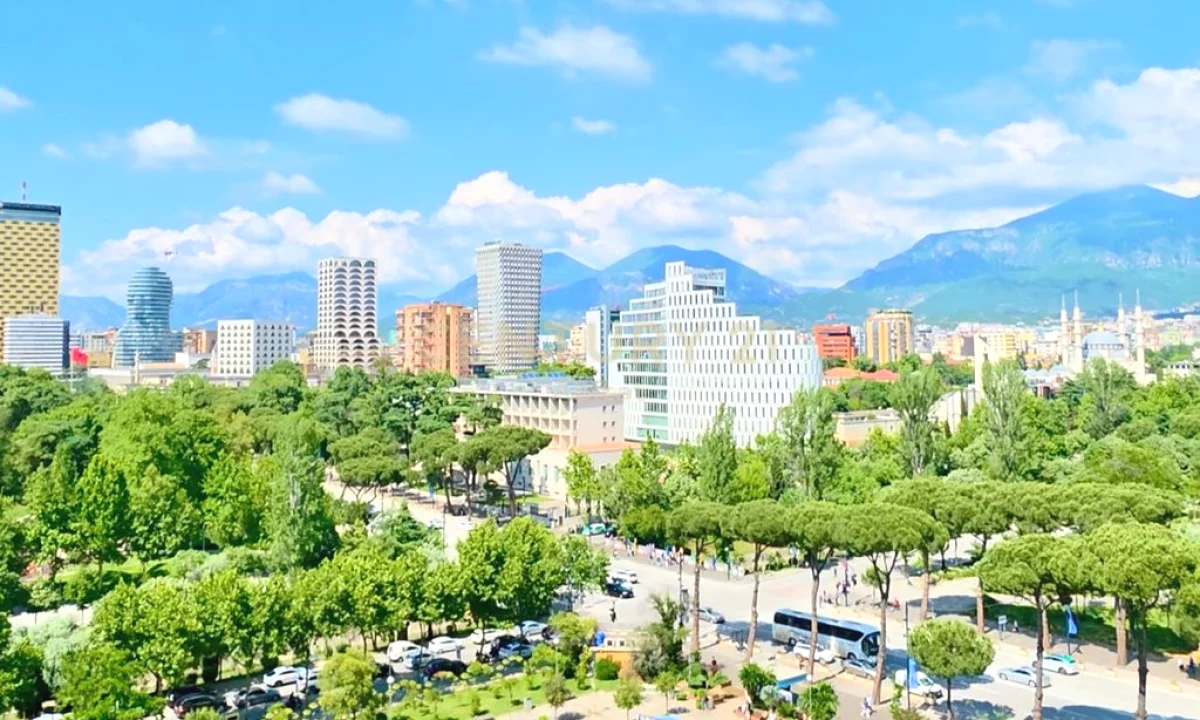 Shtepi me qera Apartament ne Tirane, 1+1, Mobilimi E mobiluar, Pagesa 1,000  Euro.