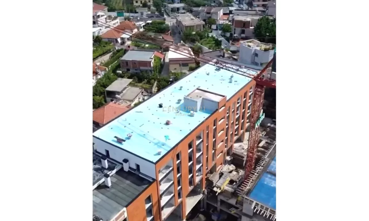 Shtepi ne shitje Apartament ne Tirane, 2+1, Mobilimi Bosh, pa mobiluar, Pagesa 139,000  Euro.