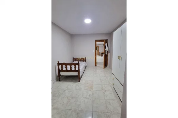 Shtepi me qera Apartament ne Tirane, 2+1, Mobilimi E mobiluar, Pagesa 600  Euro.