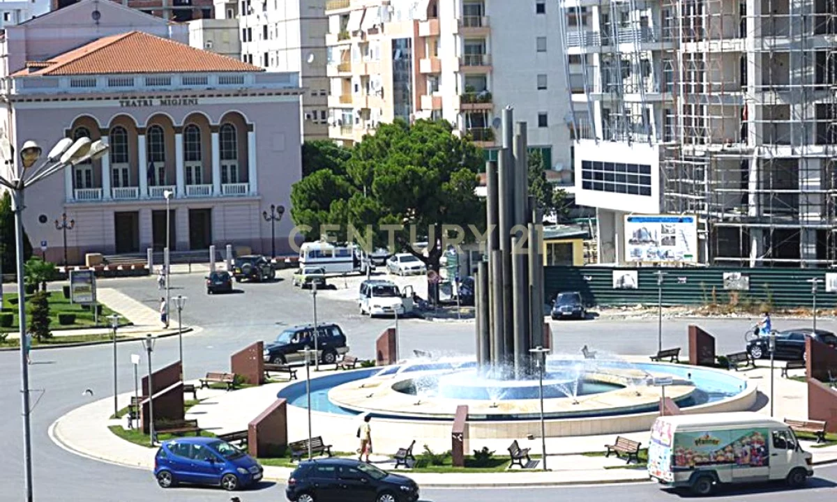Shtepi ne shitje Apartament ne Shkoder, 2+1, Mobilimi E mobiluar, Pagesa 140,000  Euro.