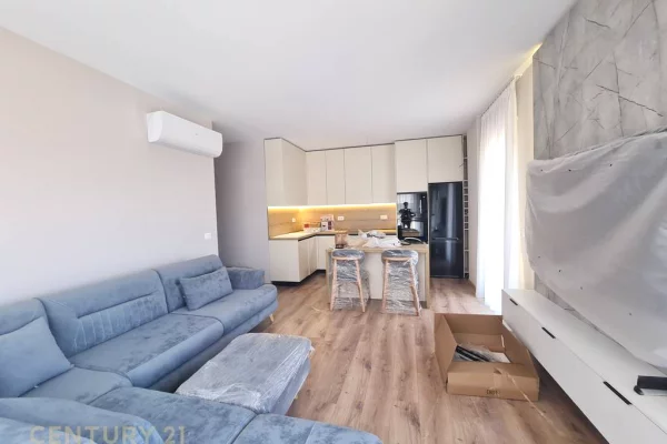 Apartament luksoz per qira 2+1+2 tek Trio Tower – i sapo arreduar, DON BOSKO.