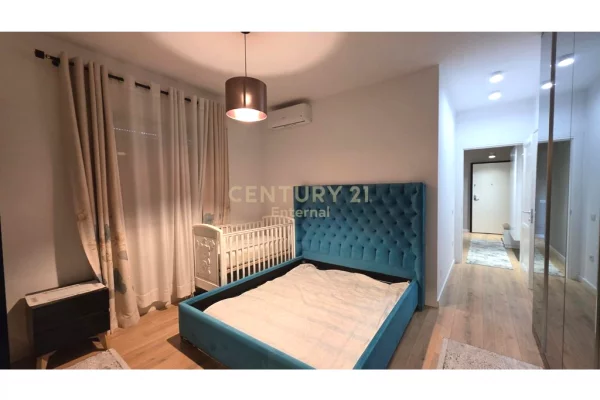 Shtepi ne shitje Apartament ne Tirane, 2+1, Mobilimi E mobiluar, Pagesa 287,000  Euro.