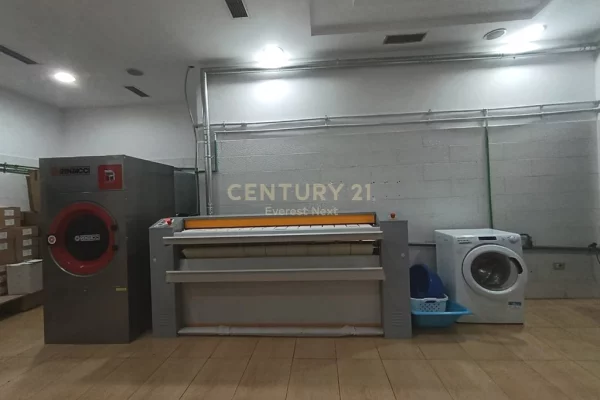 Shtepi ne shitje Apartament ne Tirane, 1+1, Mobilimi E mobiluar, Pagesa 150,000  Euro.
