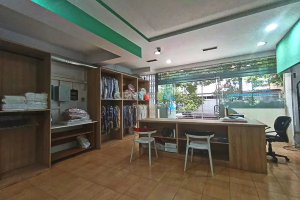 Shtepi ne shitje Apartament ne Tirane, 1+1, Mobilimi E mobiluar, Pagesa 150,000  Euro.