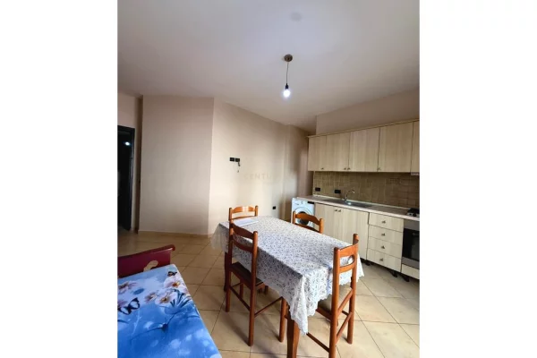 Shtepi ne shitje Apartament ne Vlore, 1+1, Mobilimi E mobiluar, Pagesa 138,000  Euro.