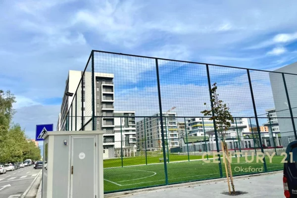 Shtepi ne shitje Apartament ne Tirane, 2+1, Mobilimi Bosh, pa mobiluar, Pagesa 130,000  Euro.