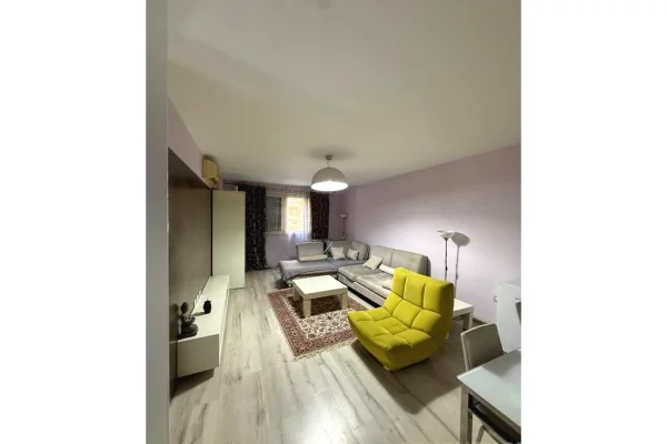 Apartament 1+1 në Shitje në Komuna e Parisit