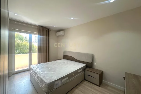 Shtepi me qera Apartament ne Tirane, 1+1, Mobilimi E mobiluar, Pagesa 700  Euro.