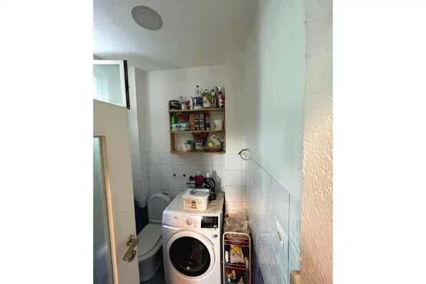 Shtepi ne shitje Apartament ne Tirane, 2+1, Mobilimi E mobiluar, Pagesa 160,000  Euro.