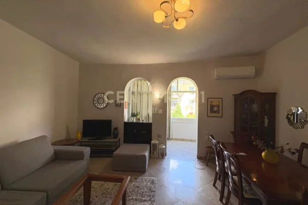 Shtepi me qera Apartament ne Tirane, 1+1, Mobilimi E mobiluar, Pagesa 500  Euro.