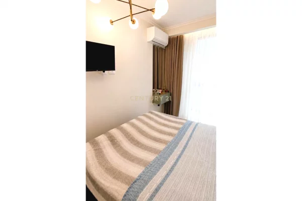 Shtepi me qera Apartament ne Tirane, 1+1, Mobilimi E mobiluar, Pagesa 650  Euro.