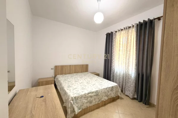 Shtepi me qera Apartament ne Tirane, 1+1, Mobilimi E mobiluar, Pagesa 450  Euro.