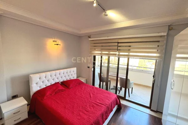 Shtepi me qera Apartament ne Tirane, 2+1, Mobilimi E mobiluar, Pagesa 800  Euro.