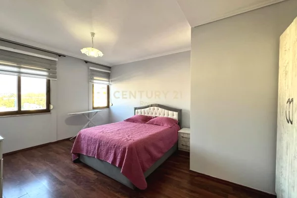 Shtepi me qera Apartament ne Tirane, 2+1, Mobilimi E mobiluar, Pagesa 800  Euro.