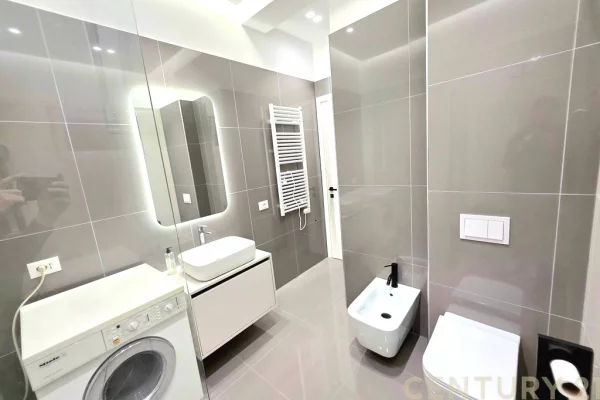 Shtepi me qera Apartament ne Tirane, 2+1, Mobilimi E mobiluar, Pagesa 1,200  Euro.